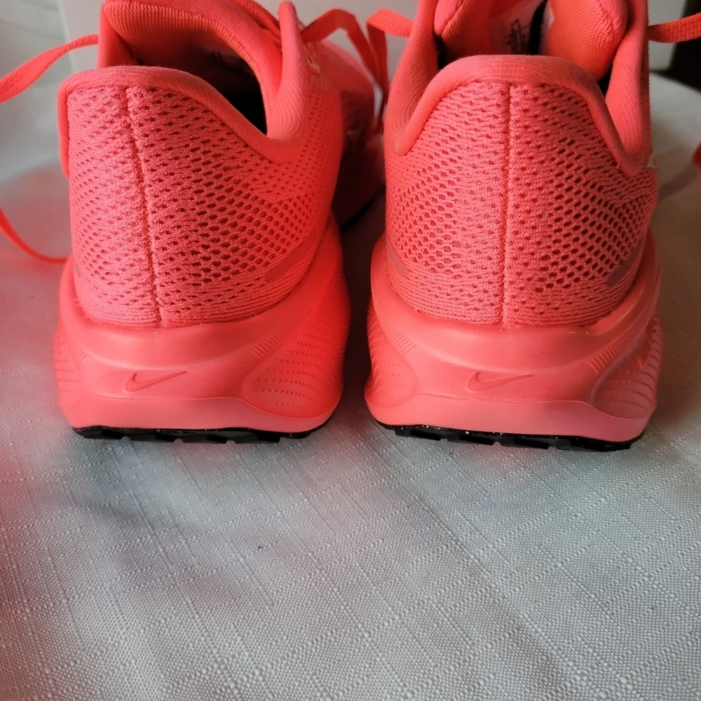 Nike Air Pegasus 41 Women's Road Runningh Athletic Shoes Size 5.5